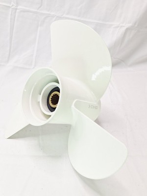 13 5/8 x 13 Boat Propeller for Yamaha Outboard Engines 50-130HP 15 Spline