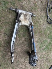 Gsx1100 Et Swingarm , Torque Arm And Caliper Streetfighter