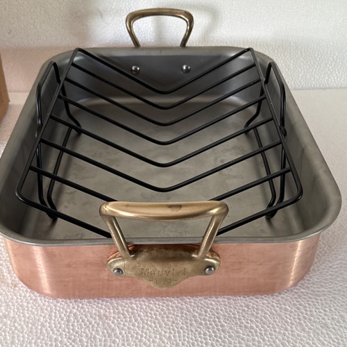 Mauviel Copper Roasting Pan With Brass Handles, 15.7 x 11.8-In - Picture 12 of 24