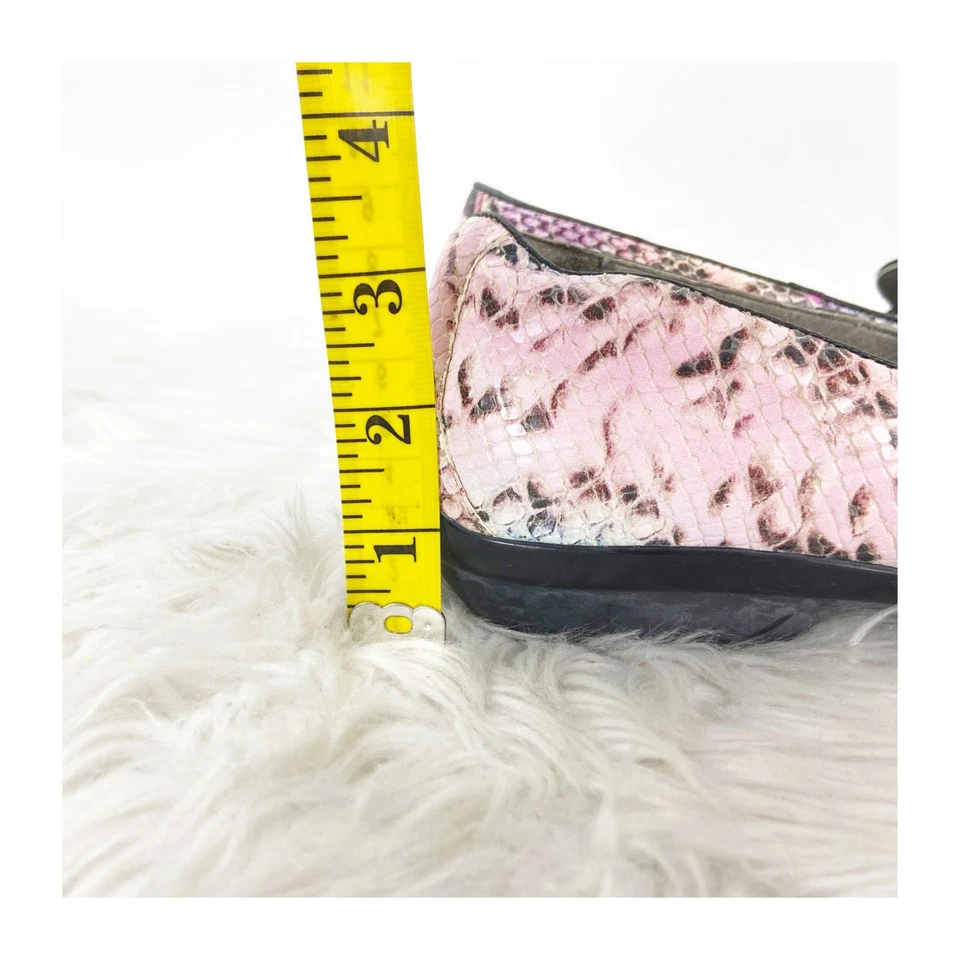 Zapatos planos de ballet de cuero sin cordones Dansko Olivia 38 8 rosa para mujer de piel de serpiente en relieve Foto 4 de 4