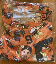 BRANDON BELT GIANTS STADIUM GIVEAWAY BUTTON SHIRT VERY COOL NEW IN PACK Size XL