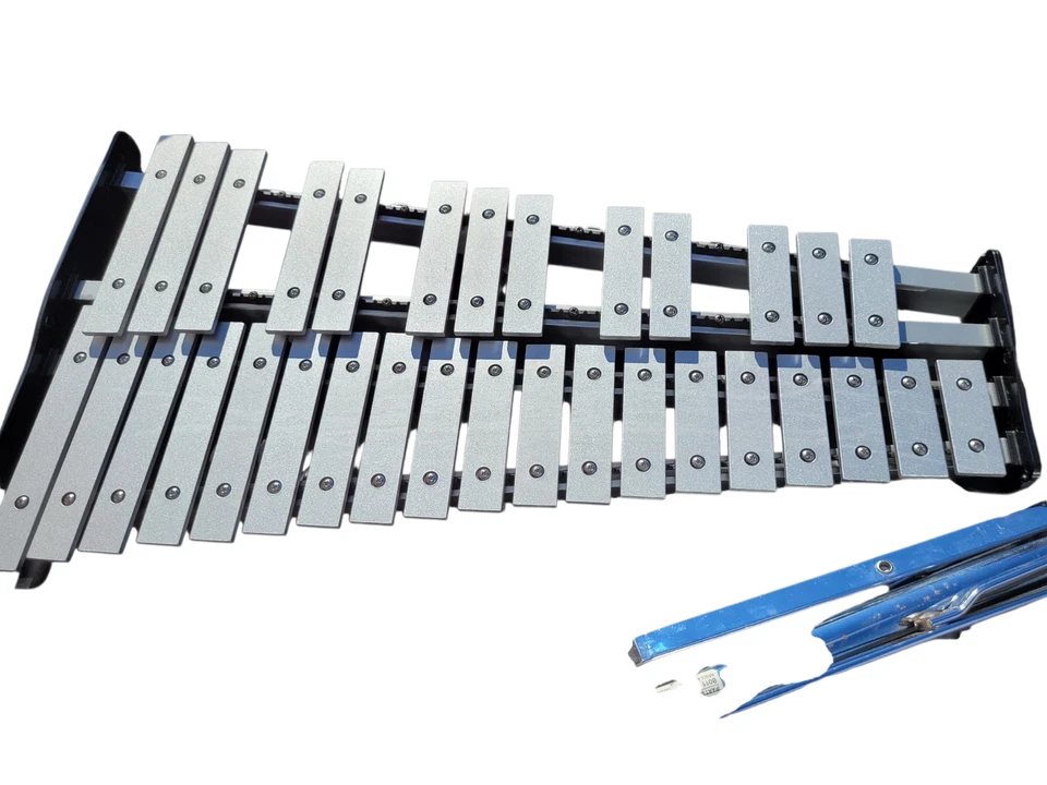 Kit Campana Xilófono Yamaha con Estuche de Transporte Teclado Mazo y Soporte Foto 3 de 4