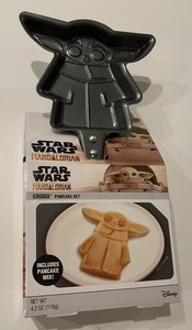 * STAR WARS * MANDALORIAN * GROGU *  PANCAKE SET * FRYING PAN Factory Sealed NEW