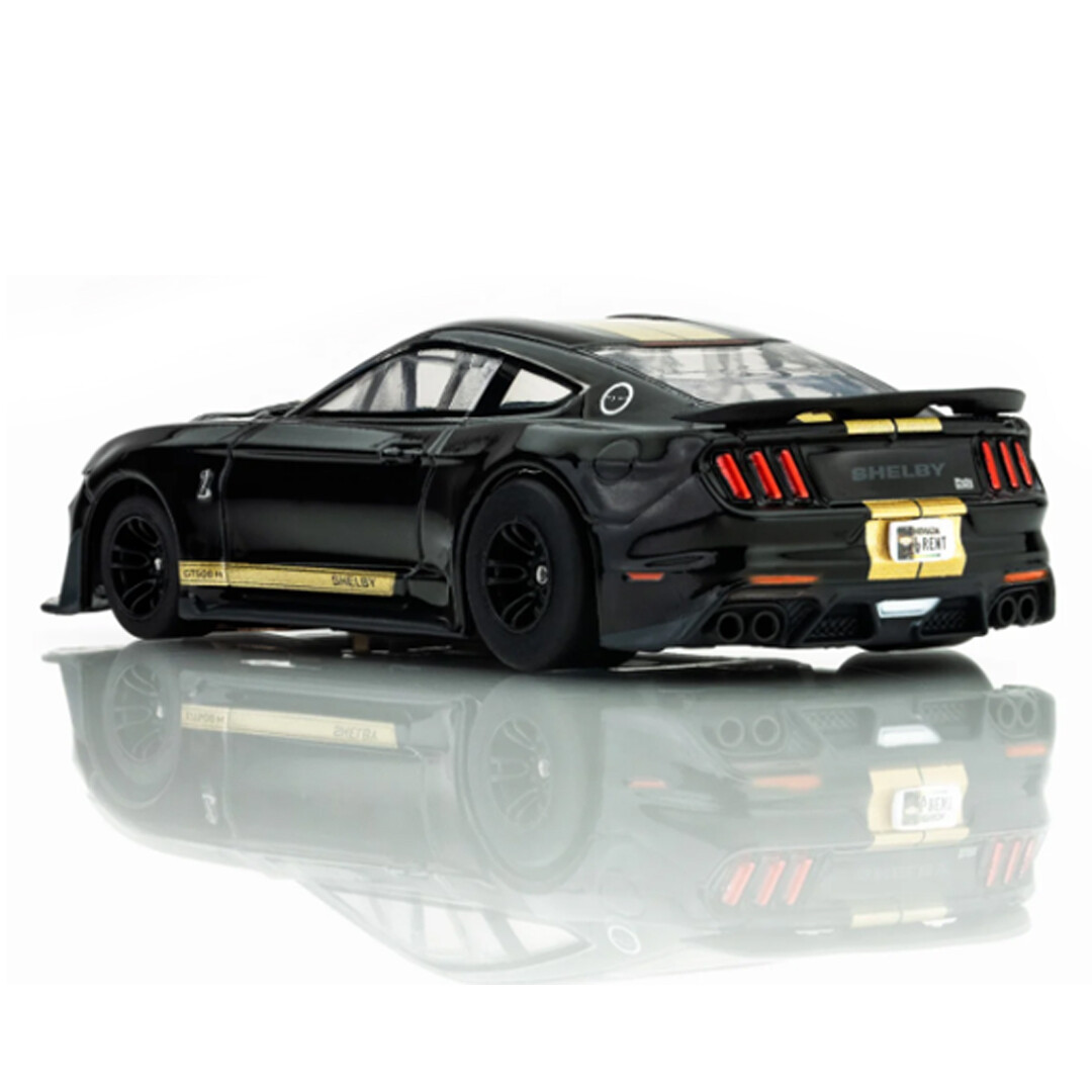 AFX 22082 MegaG+ 2022 Ford Shelby Mustang GT500H Black / Gold HO Slot