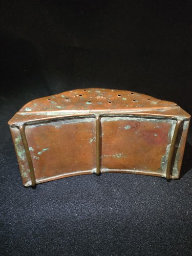 Vintage Solid Copper (SAPOL) Live Worm Bait Fishing Box With Belt Clip @50 - Picture 8 of 11
