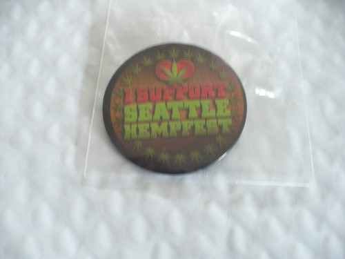 TZ-I SUPPORT SEATTLE HEMPFEST PIN BADGE #43262 - Picture 5 of 8