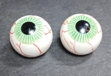 Dept 56 Halloween Green Iris Eyeball Looking' Good Made Ya Blink Set of 2 decor