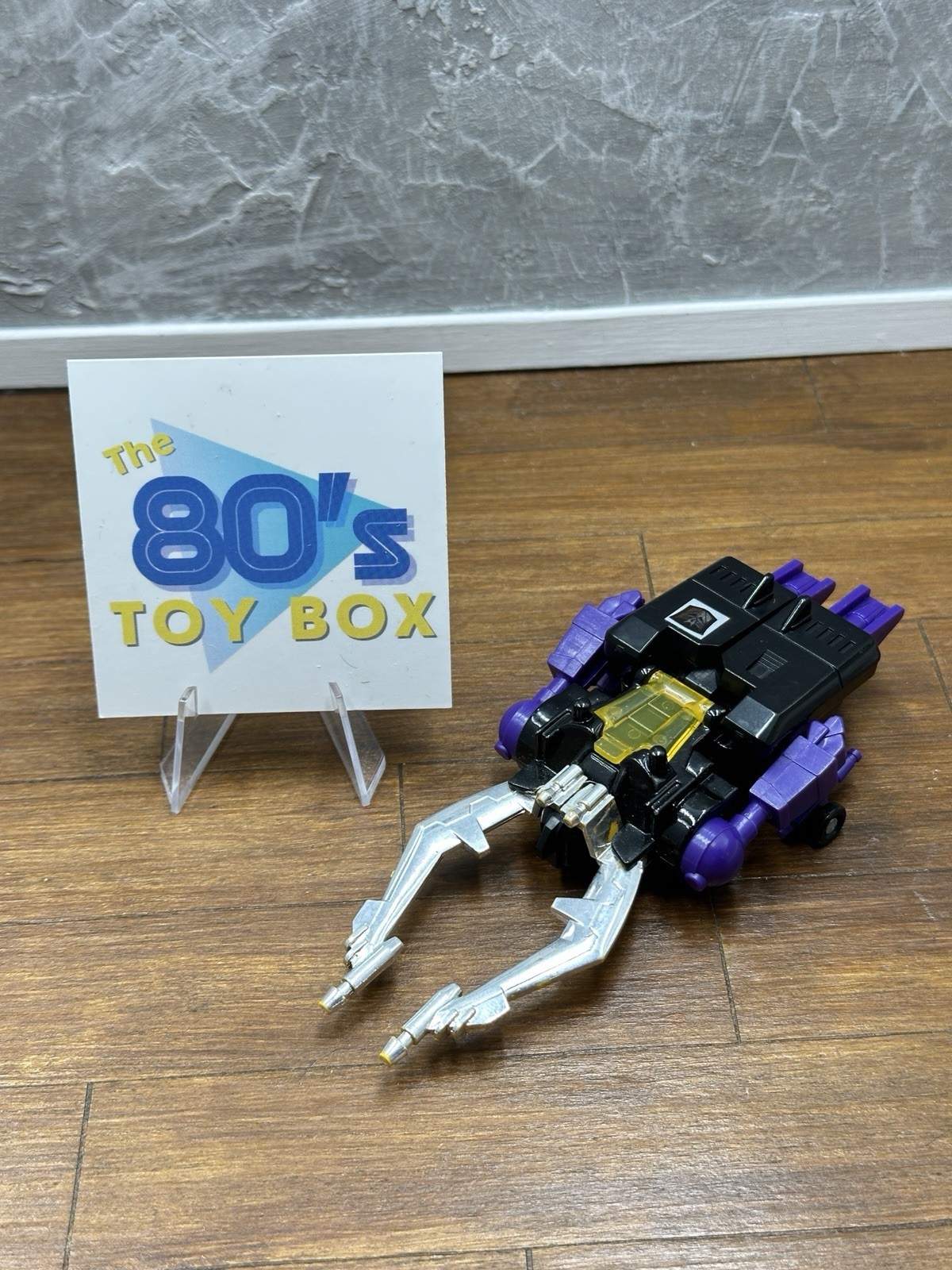 Shrapnel 1985 Vintage Hasbro G1 Transformers Action Figure