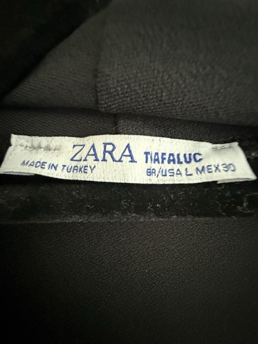 Zara V neck line buttoned top size L - Picture 6 of 6