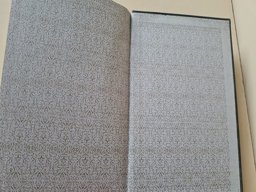 Oliver Twist Charles Dickens HB Book Heron Books - Picture 11 of 11