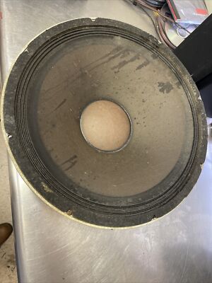 Peavey Black Widow 1505 KADT 15