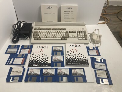 Boxed Comp. Amiga 1200 Computer Hard Drive, Mouse, Pwr. Supply Software & Guides