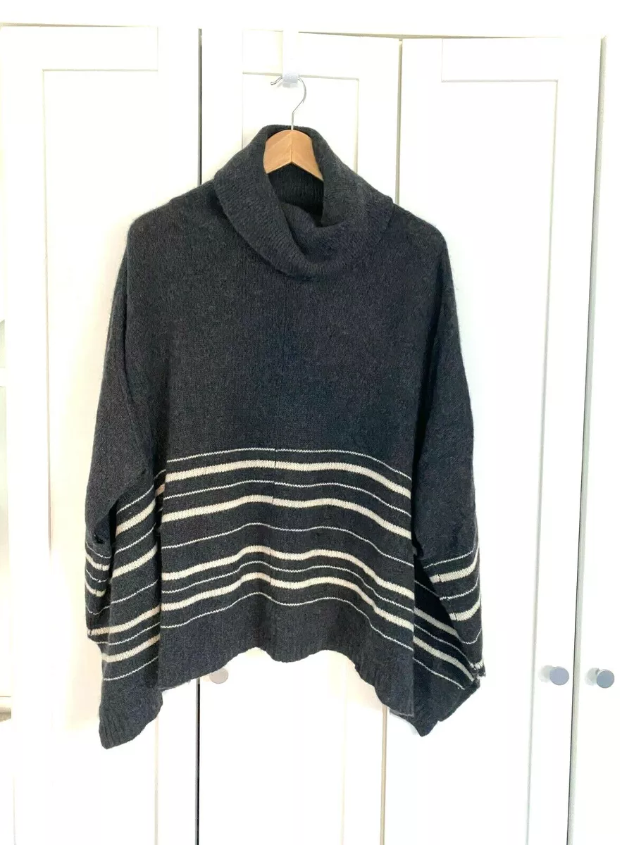 The cashmere store square turtleneck