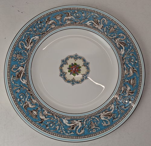 Wedgwood Florentiner Türkis 28 cm Durchmesser Beilagenteller Bone China England F166