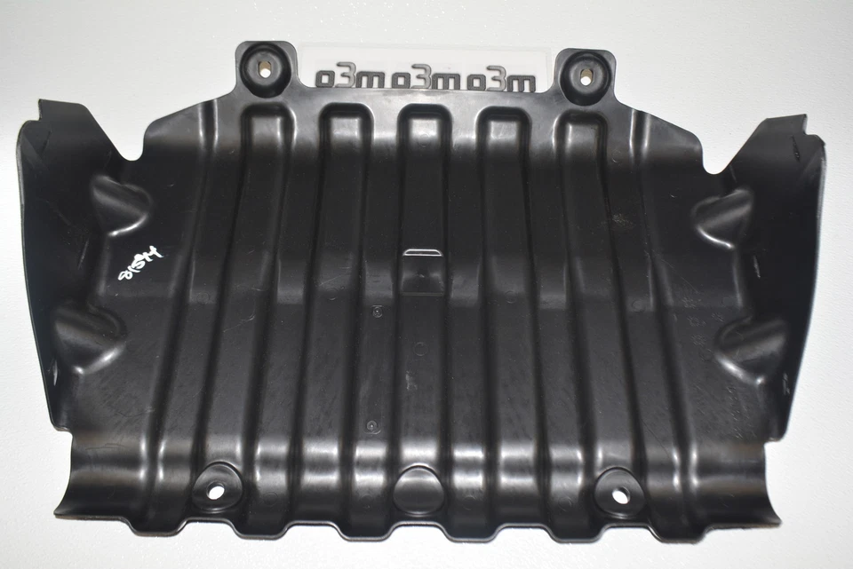 2007-2013 雪佛兰 GMC 凯迪拉克前下发动机防溅罩原始设备制造商 22781371 — 第 4/4 张图片