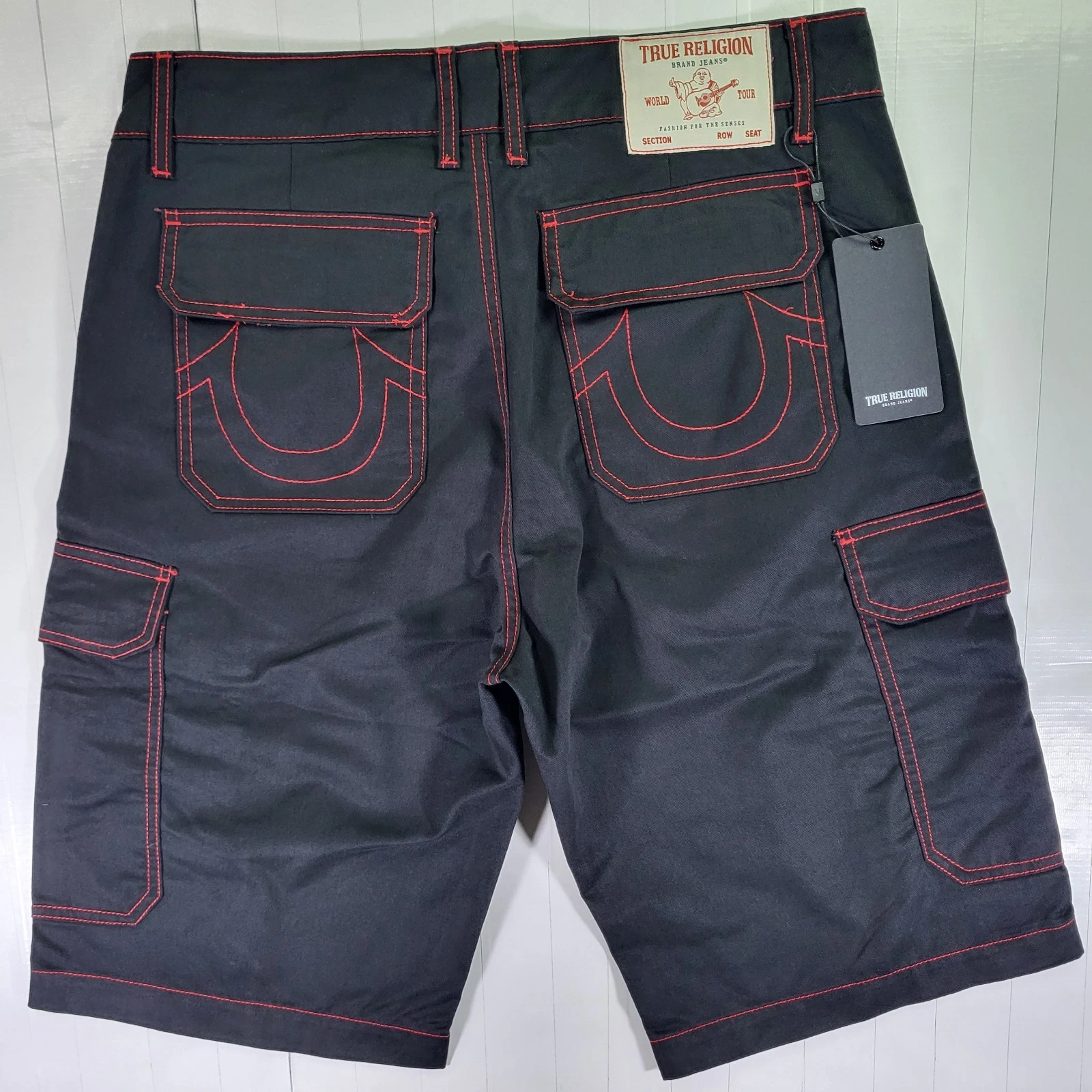 True Religion Black Cargo Shorts Men's Red Stitch New With Tags 30 32 34 36 38
Opens in a new window