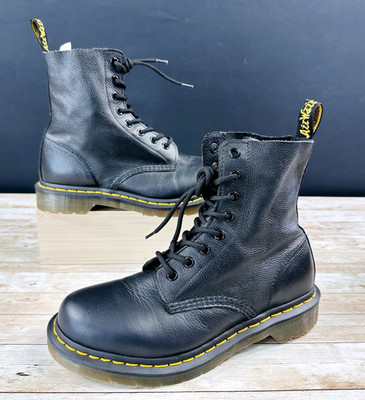 Doc Martens 13512  Womens Black Pascal Virginia Pebbled Leather Boots US 8