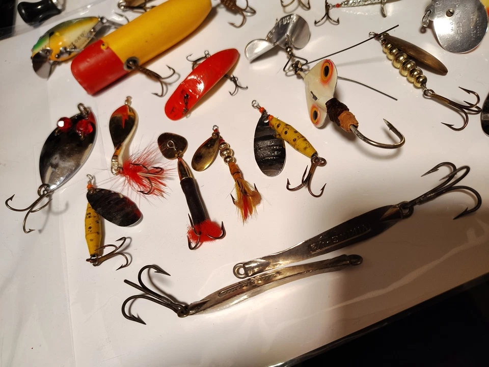 LOTE SEÑUELOS VINTAGE (22) HEDDON, AIREX, ARBOGAST, VIKINGOS y MÁS/VER FOTOS Foto 2 de 4