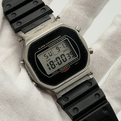 Casio G-SHOCK DW-5700 (691) Digital watch