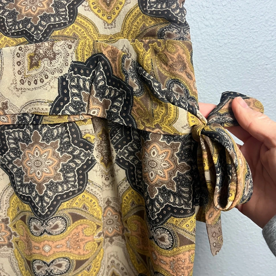 Vestido Beth Bowley Tribal Paisley Cintura Caída Talla 2 Sin Mangas Volantes Funda Boho Foto 3 de 4