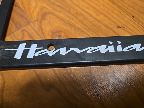 Hawaiian Style License Plate Frame Plastic - Picture 2 of 4