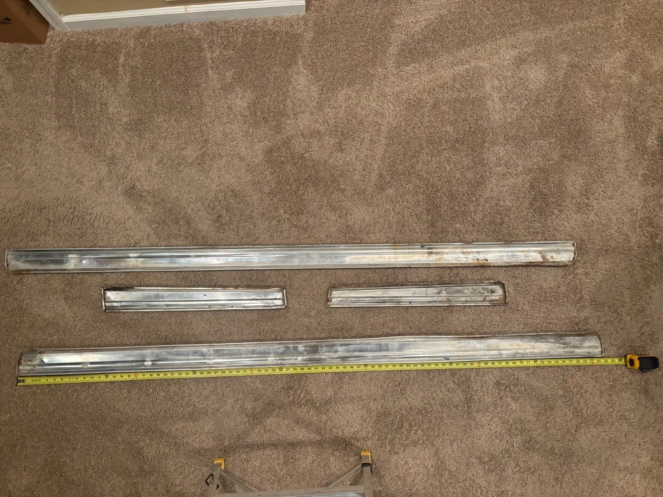 Ford Gran Torino 1974-1976 paneles basculantes moldura derecha derecha derecha Starsky Foto 2 de 2