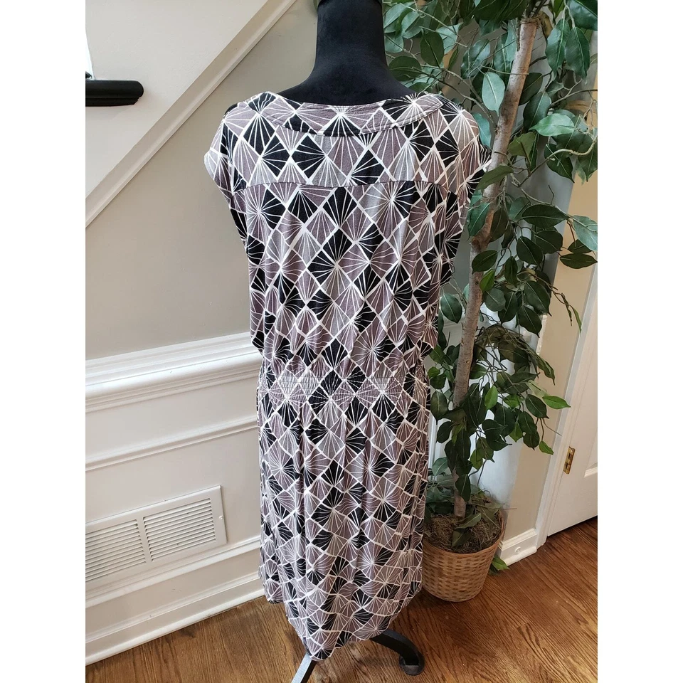 Isaac Mizrahi Sheath Dress Womens L Multi Geo Print Tie Waist Button Front Neck - Image 4 of 4