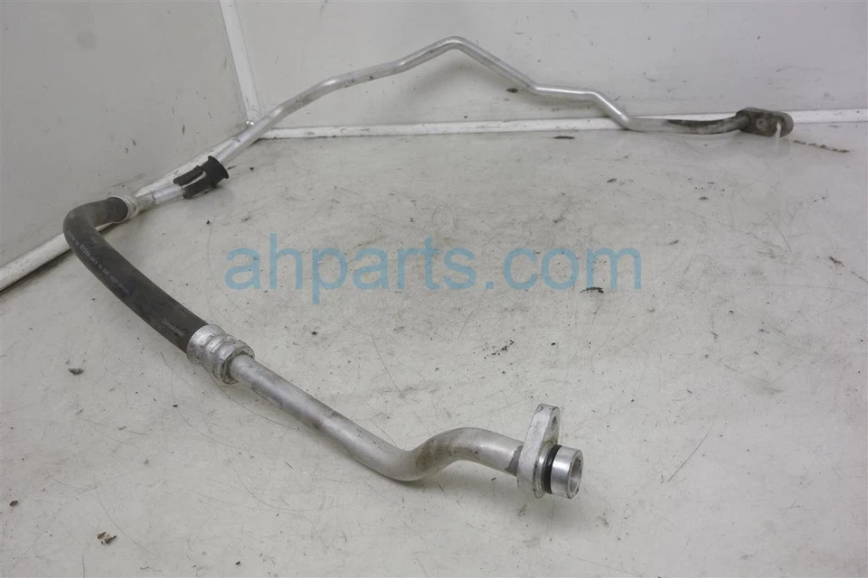 Mangueira de sucção 2008-2013 Nissan Rogue A/C 92480-Jy21a - Imagem 3 de 4