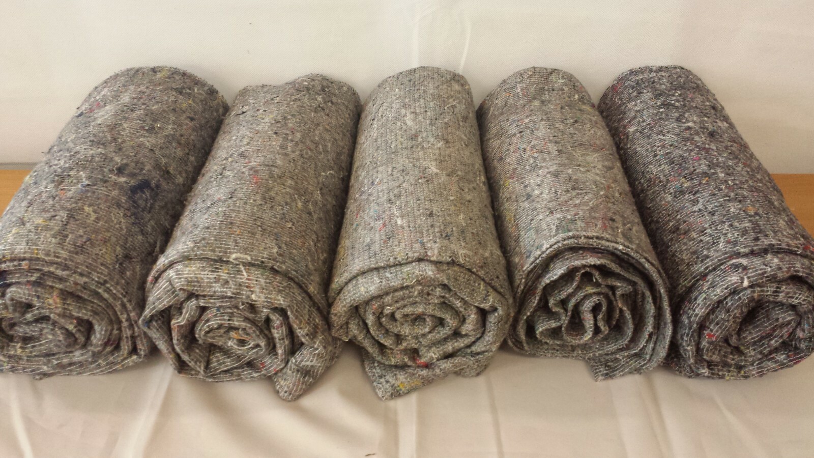 Woven furniture protection blanket for removals or storage 150 cm x 200