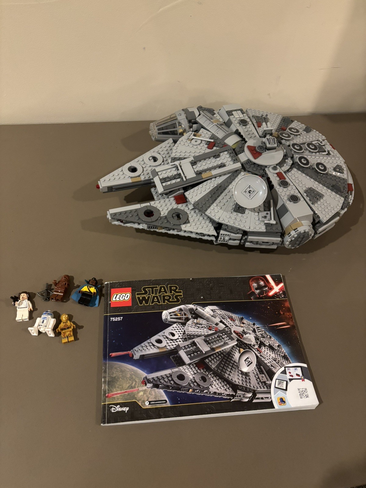 LEGO Star Wars 75257 Millenium Falcon 100% Complete - Missing 2 Minifigs