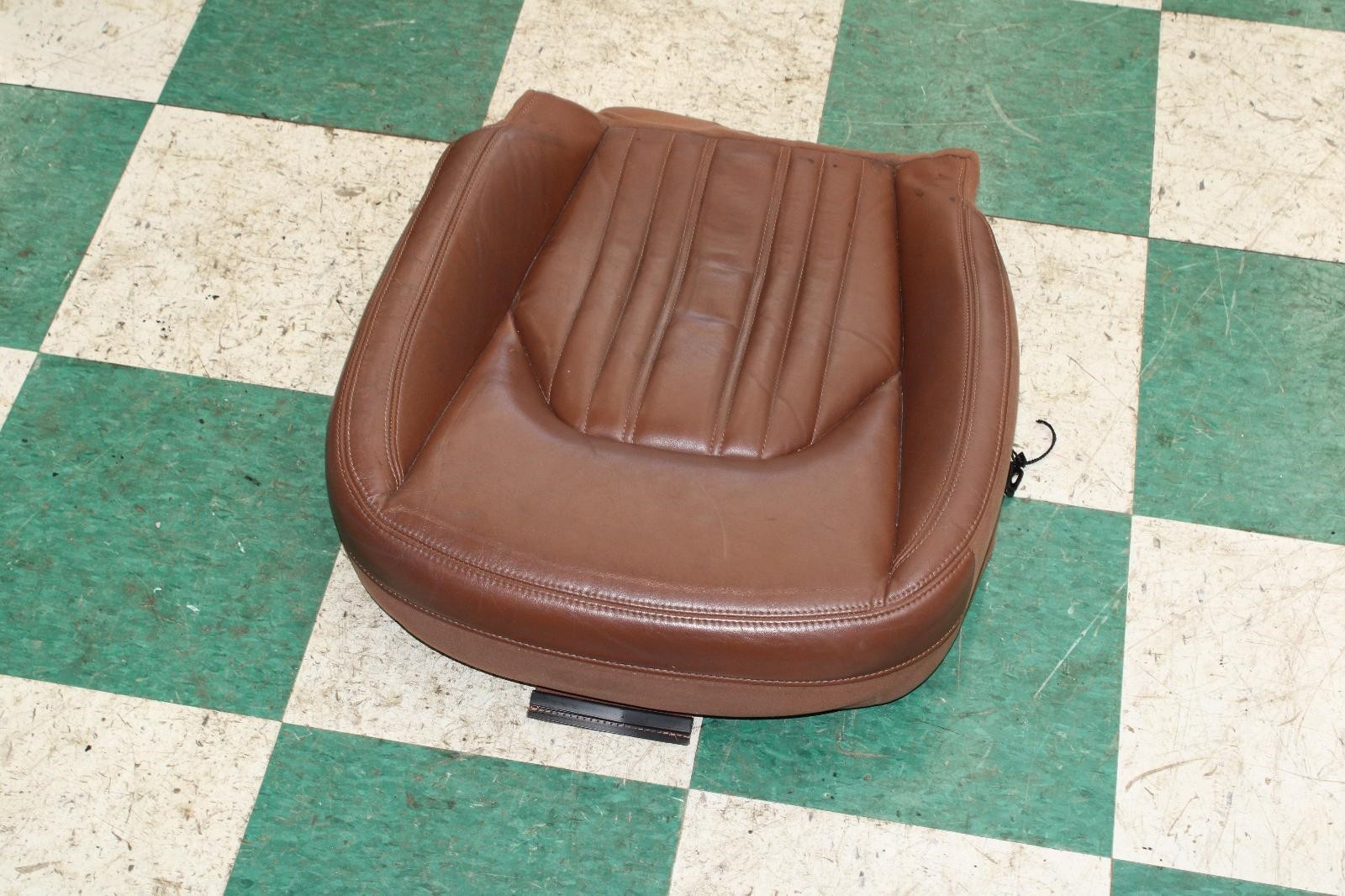 14-17 Ghibli Brown Leather Front Passenger Side Right RH Seat Lower Cushion Pad