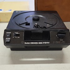 Kodak Carousel 4200 35mm Slide Projector w/ T...
