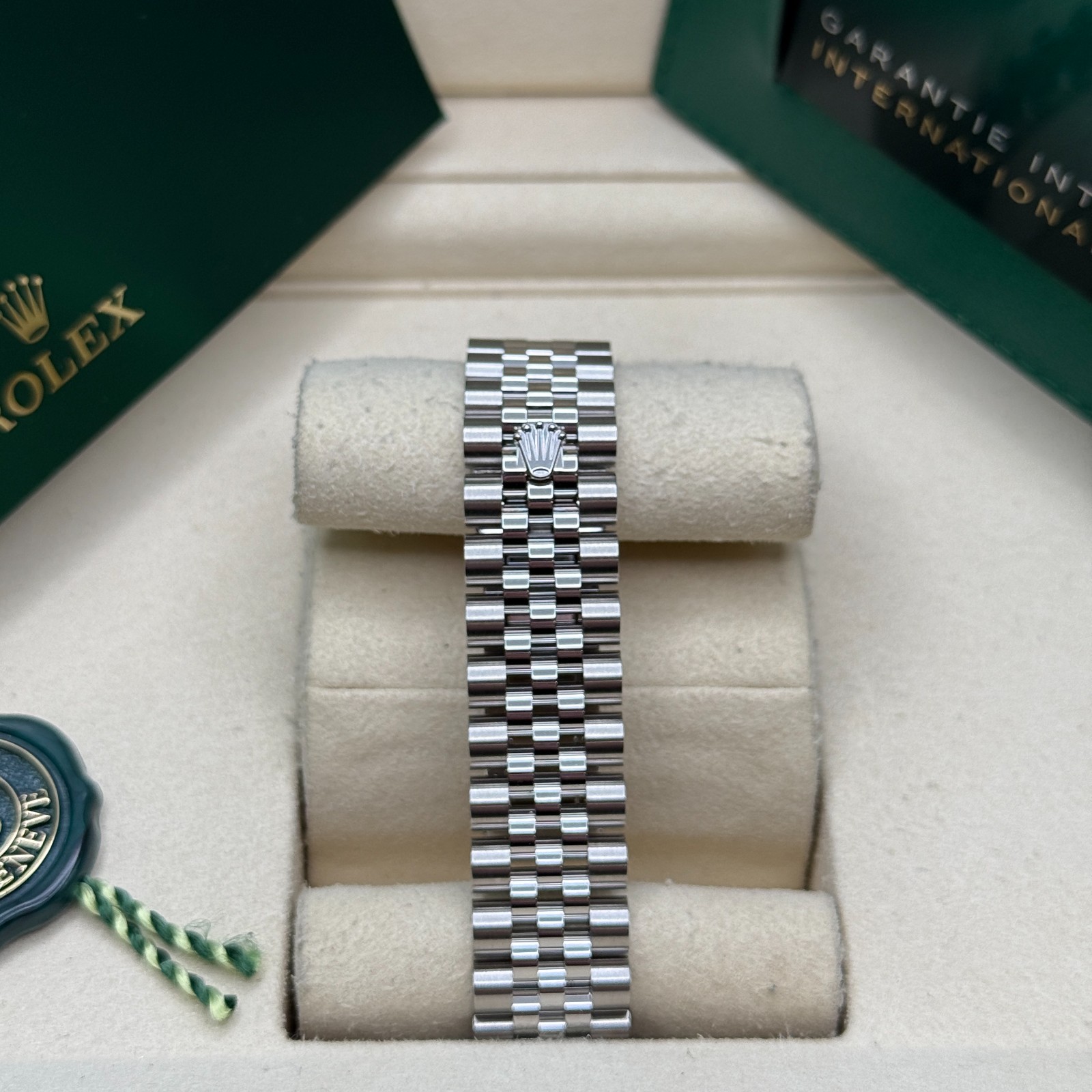 Rolex Datejust 31 NEW 2026 Mint Green Index Stainless Steel Fluted Bezel Jubilee image 6