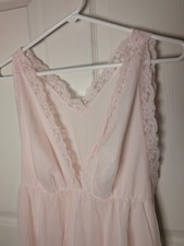 Vintage Shadowline Pink Lingerie Lace Nightgown Size Medium, EUC