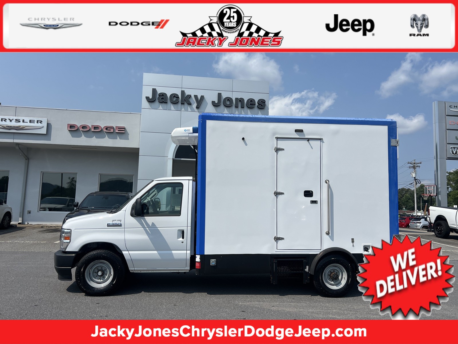 2023 Ford E-350 Super Duty