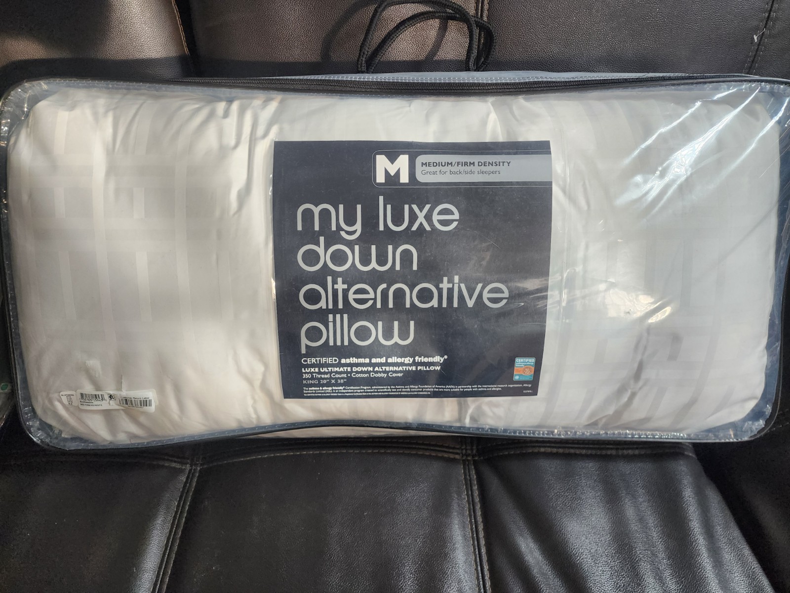 Bloomomgdale's My Luxe  Down  Alternative king pillow Medium