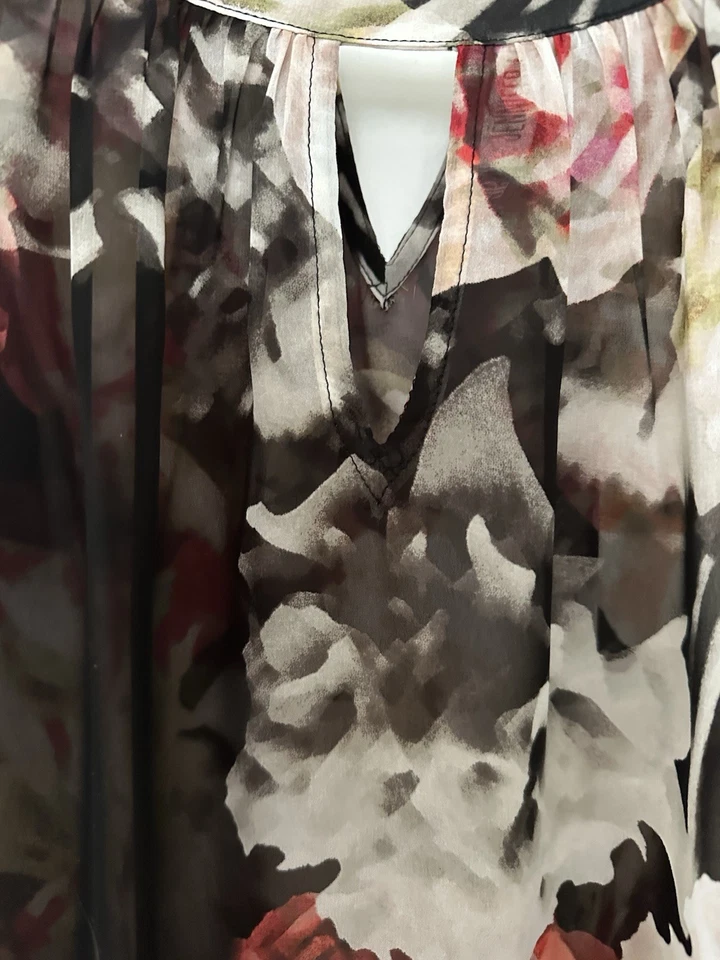 Blusa con estampado floral transparente Jennifer Lopez Jlo mangas 3/4 para mujer grande Foto 2 de 4