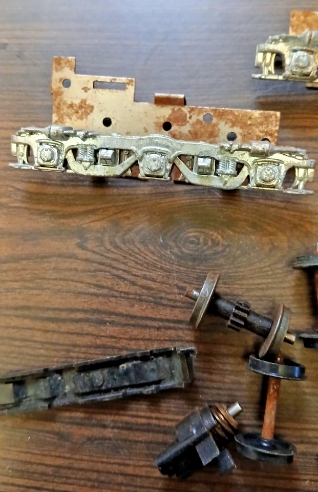 老式火车爱好车轮/零件 27 件用于修复/维修工作 — 第 3/4 张图片