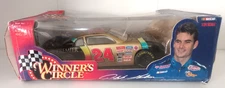 Jeff Gordon # 24 Winners Circle Dupont Chroma Premier 1997 1:24 Die-Cast NASCAR