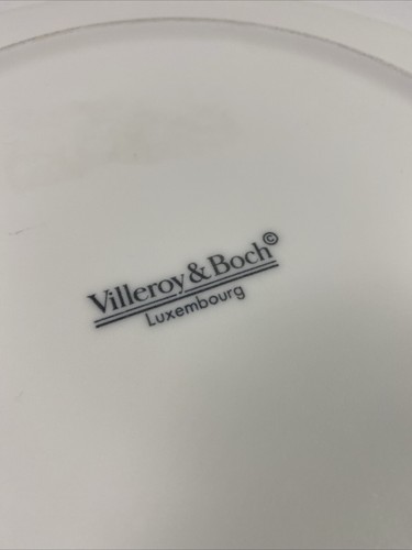 Villeroy & Boch GEO Dinner Plate 10.5" White & Black/Gold Edge Luxembourg - Picture 5 of 10
