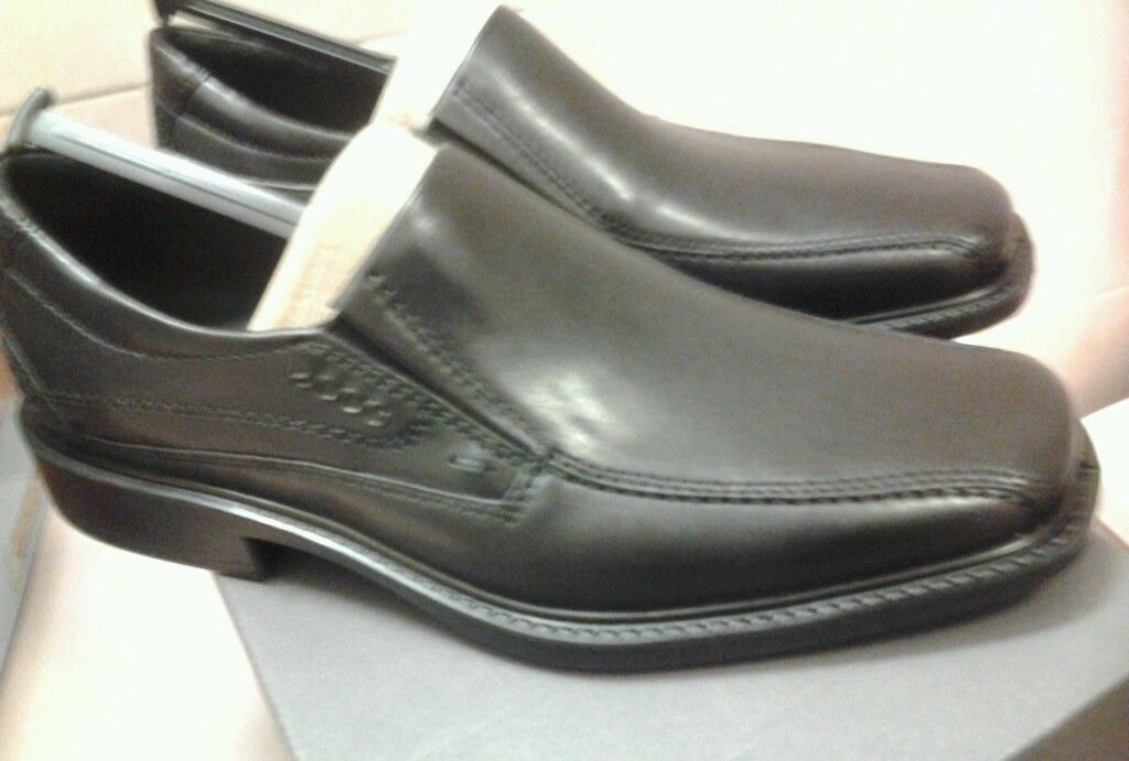 ECCO Men display picture 3