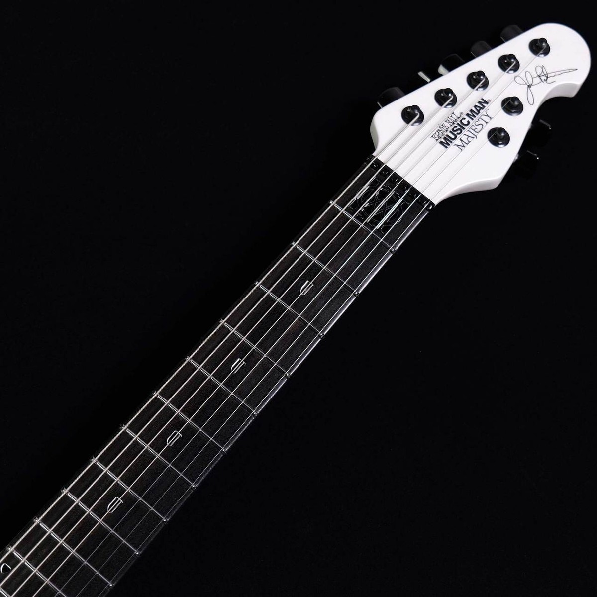 MUSIC MAN John Petrucci Majesty 7 Glacial Frost Electric