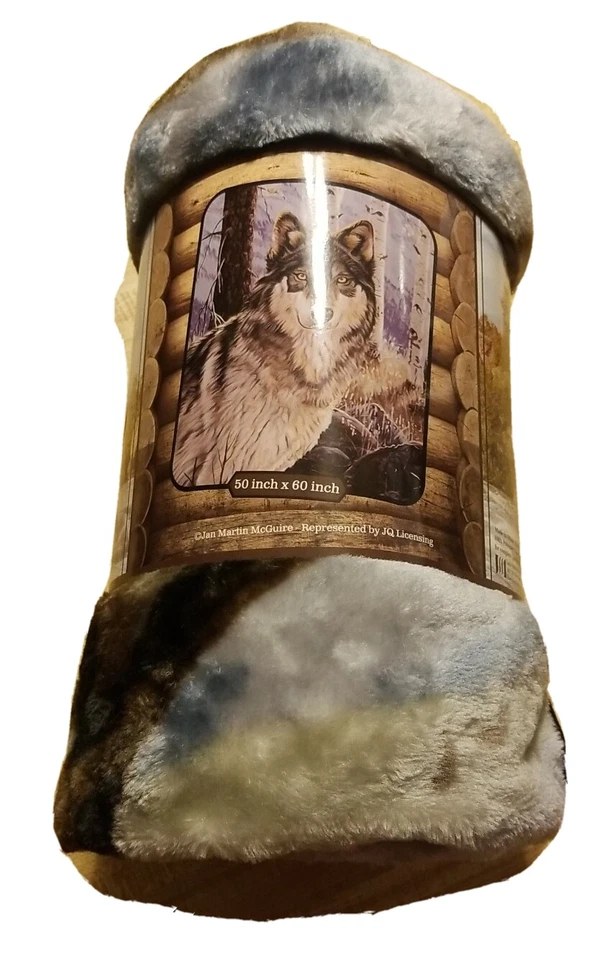 Lodge Cabin Gray Wolf Throw Blanket Plush Raschel Throw Lap Blanket Soft Cozy - Image 2 of 4