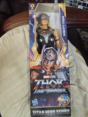 2022 MARVEL TITAN HERO SERIES~THOR LOVE & THUNDER~JANE FOSTER 12'' ACT FIG~NIB