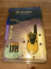 Motorola Talkabout T6210 Yellow/Black Handheld FRS Two-Way Radio Walkie Talkie