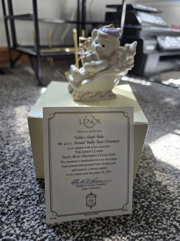 2001 Lenox TEDDY'S SLEIGH RIDE Christmas Bear Ornament With Tree NIB