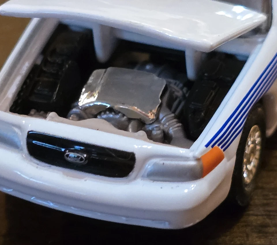 3¼" 1/64 The Fast And The Furious  1999 Miami City Police Crown Victoria Car  - Image 3 of 4