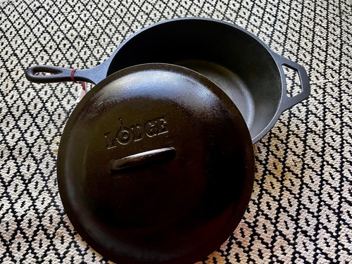 NUEVA LODGE EE. UU. 8 CF Sartén Pesada de Hierro Fundido de 10 1/4" con Tapa Sartén Profunda