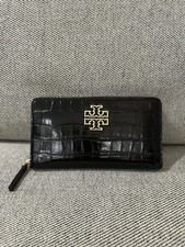 New Tory Burch Britten Embossed Zip Continental Wallet Black with Card Holder