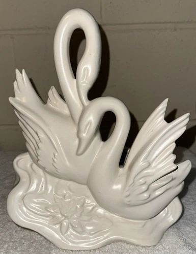 Hull Pottery Double Swan Water Lily Planter MCM White Ivory, Vintage, USA, #81